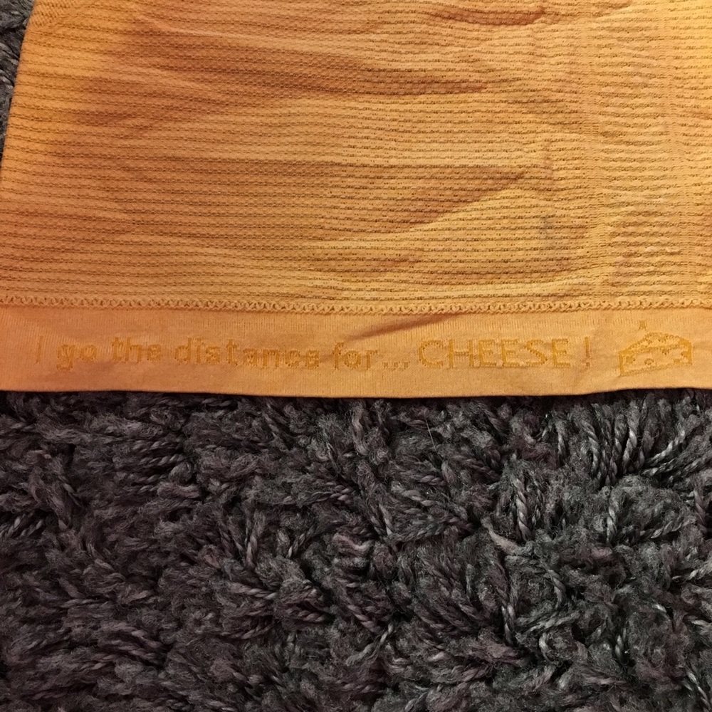 Lululemon Running Tank 🍋 - Picture 6 of 6